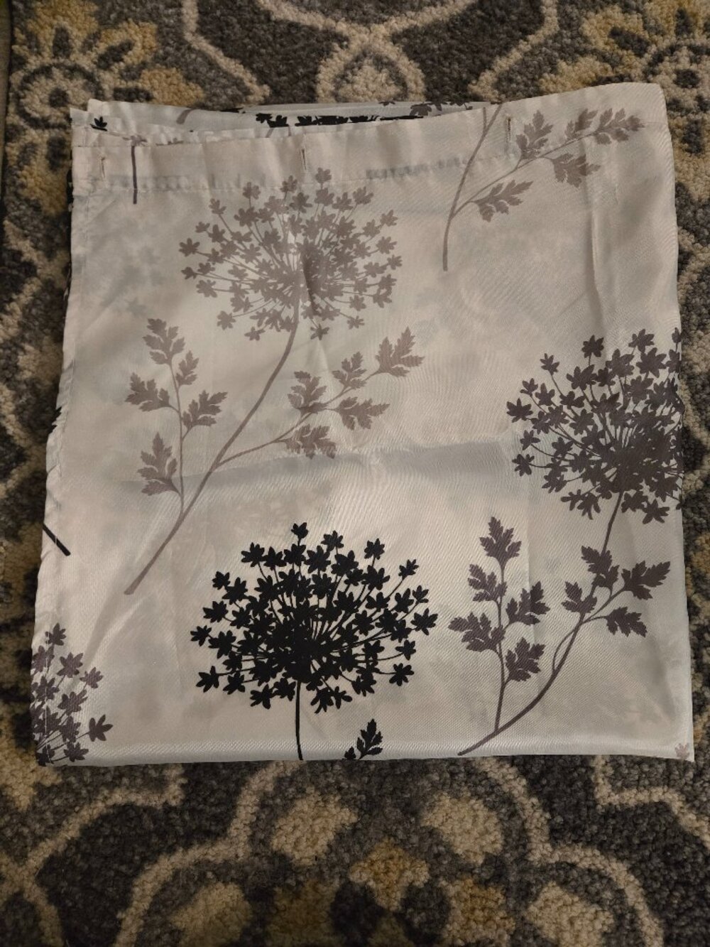 Botanical Dandelion And Leaf Silhouette Pattern Fabric Shower Curtain | Black